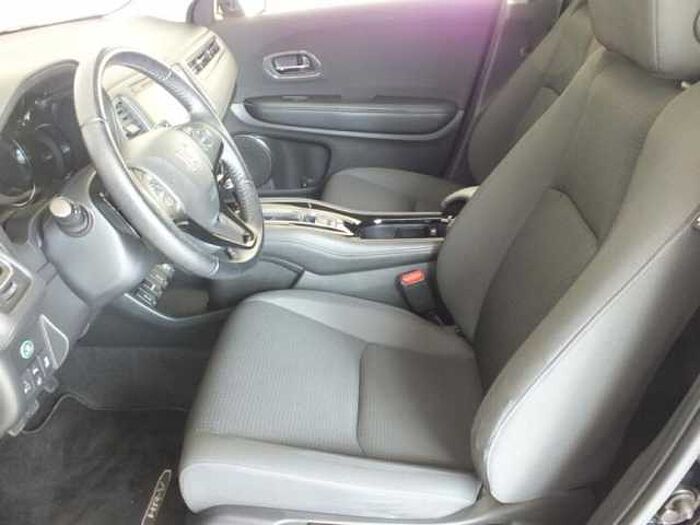 Honda HR-V 1.5 i-VTEC CVT Elegance